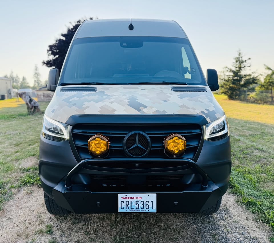 LED Headlights Mercedes Sprinter 19-26