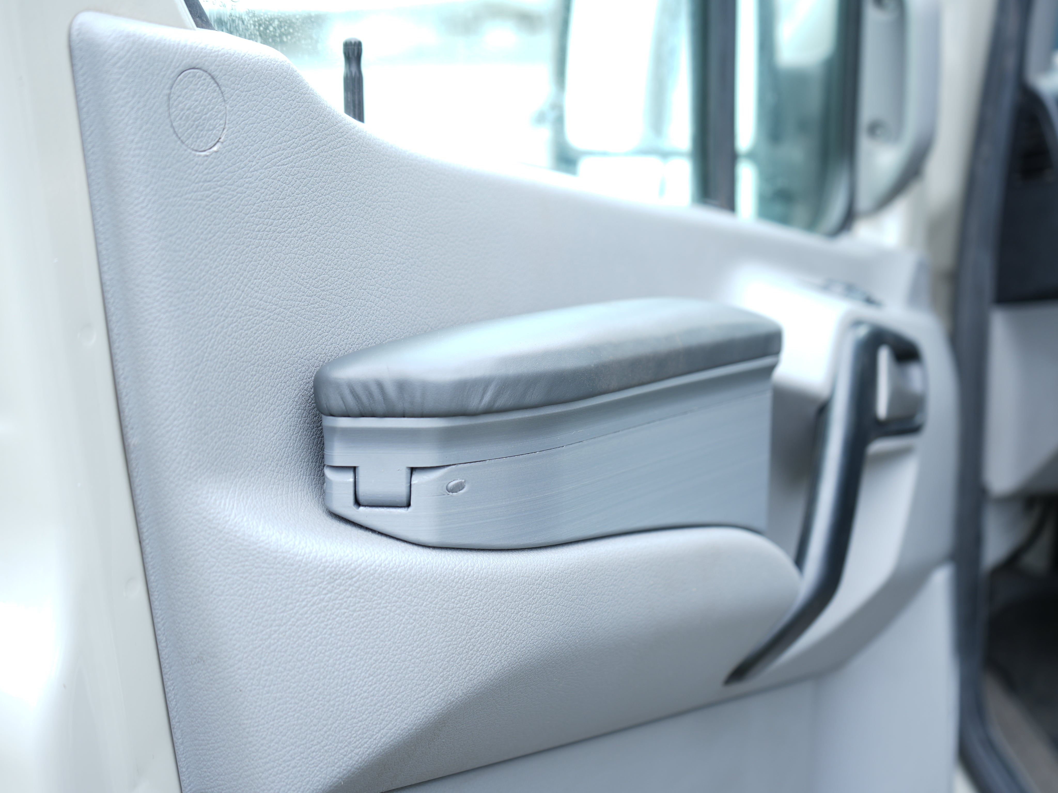 Door Panel Armrest for Dodge/Mercedes Sprinter 2007-2018