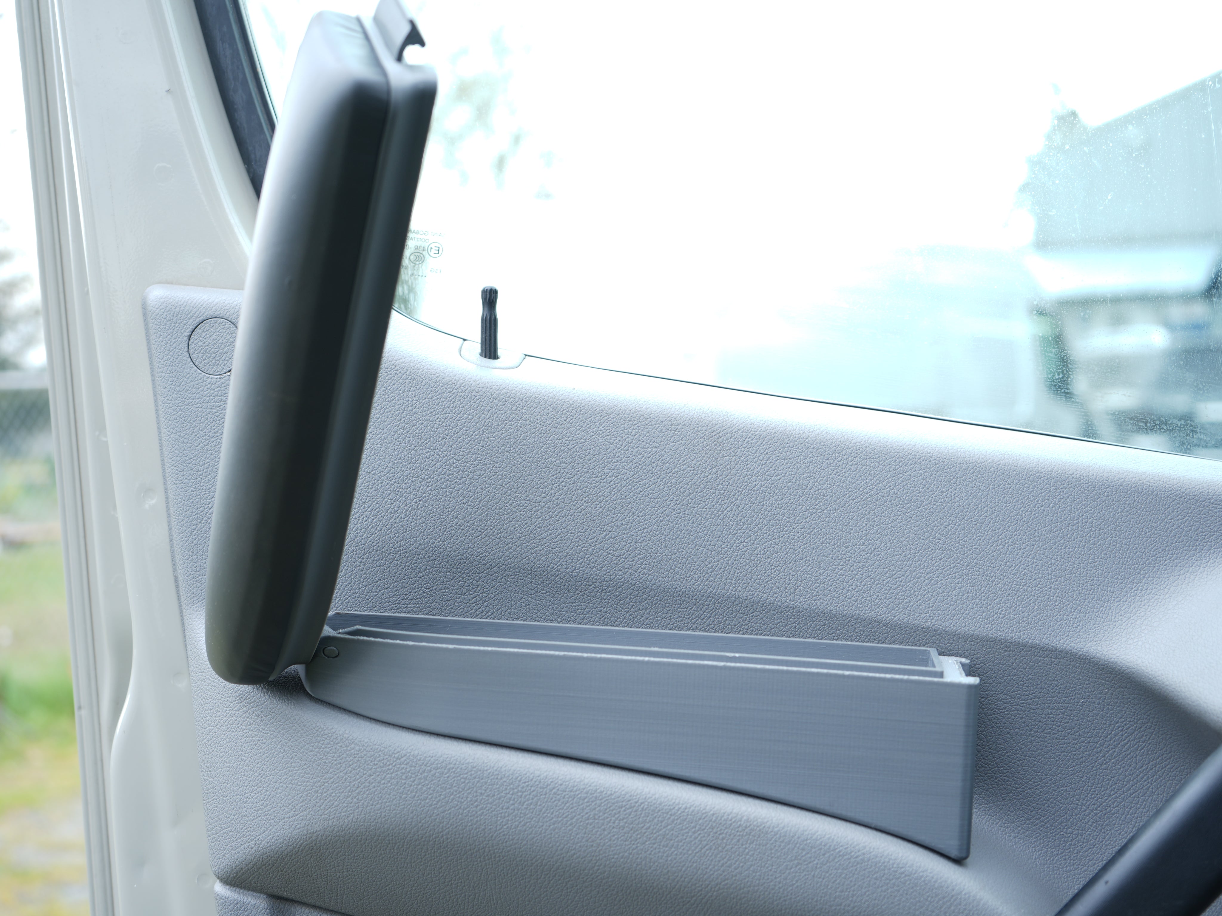 Door Panel Armrest for Dodge/Mercedes Sprinter 2007-2018